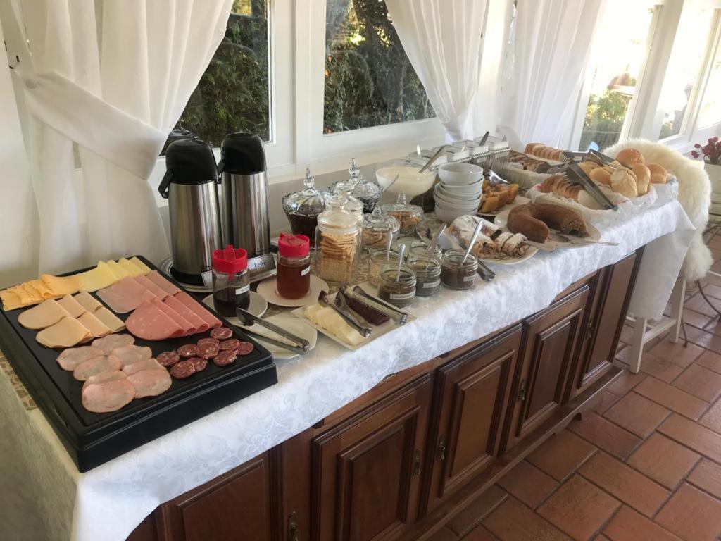 Pousada Chateau Colinas Campos do Jordao Ngoại thất bức ảnh